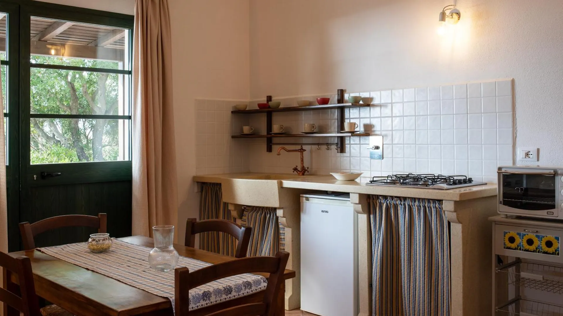 Agriresidence Debbiare Riparbella 0*,  Italy