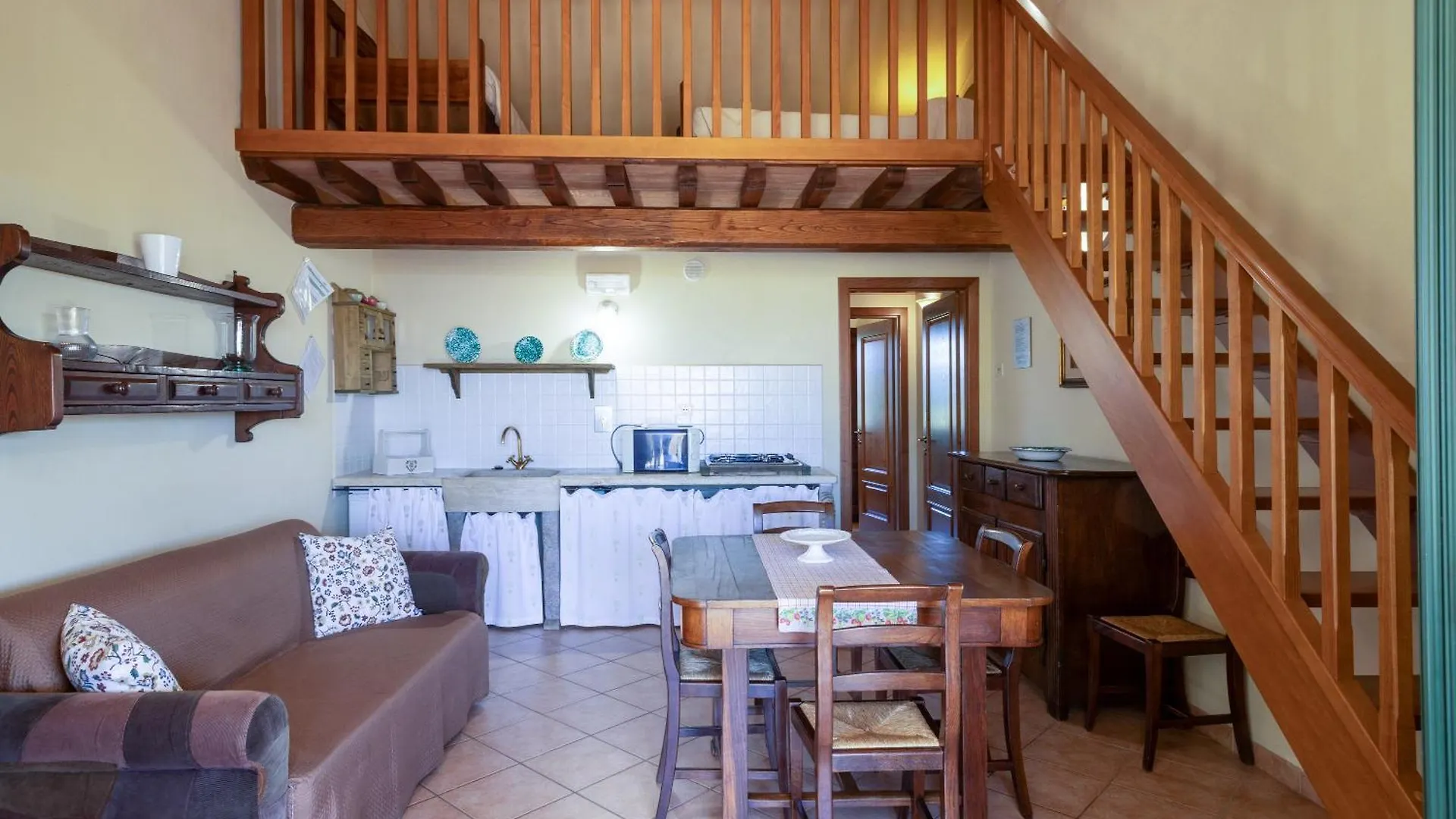 Agriresidence Debbiare Riparbella 0*,  Italy