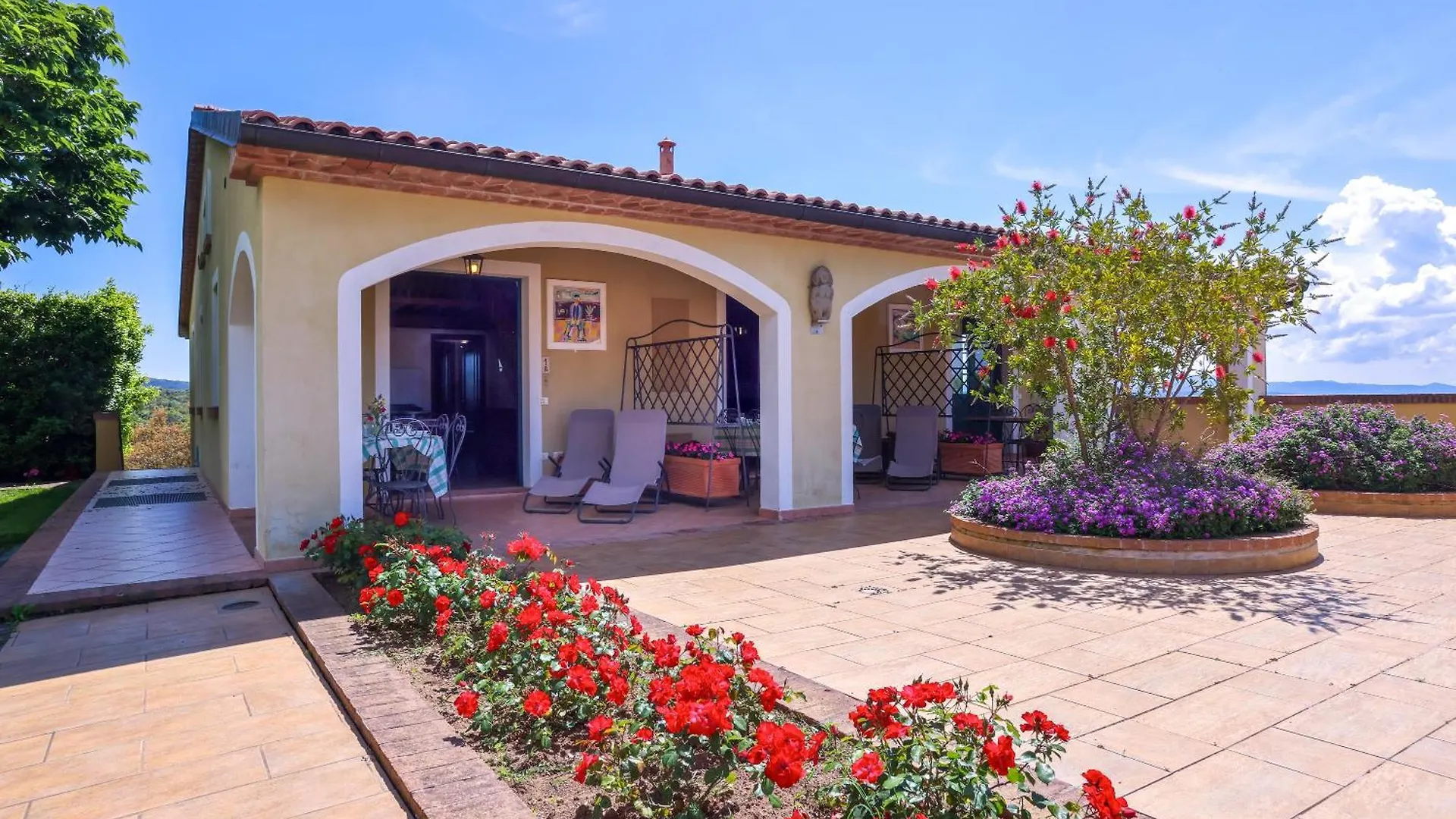Agriresidence Debbiare Riparbella 0*,