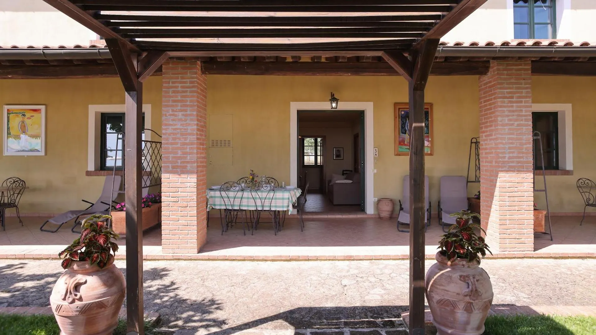 Agriresidence Debbiare Riparbella 0*,  Italy